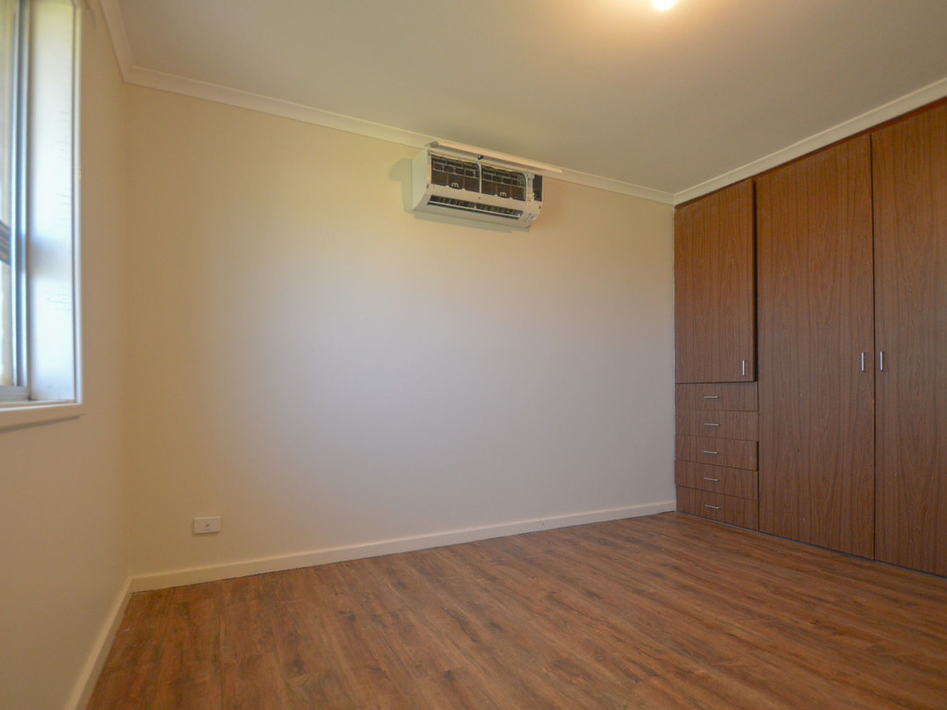 4 Yanderra Crescent, South Hedland