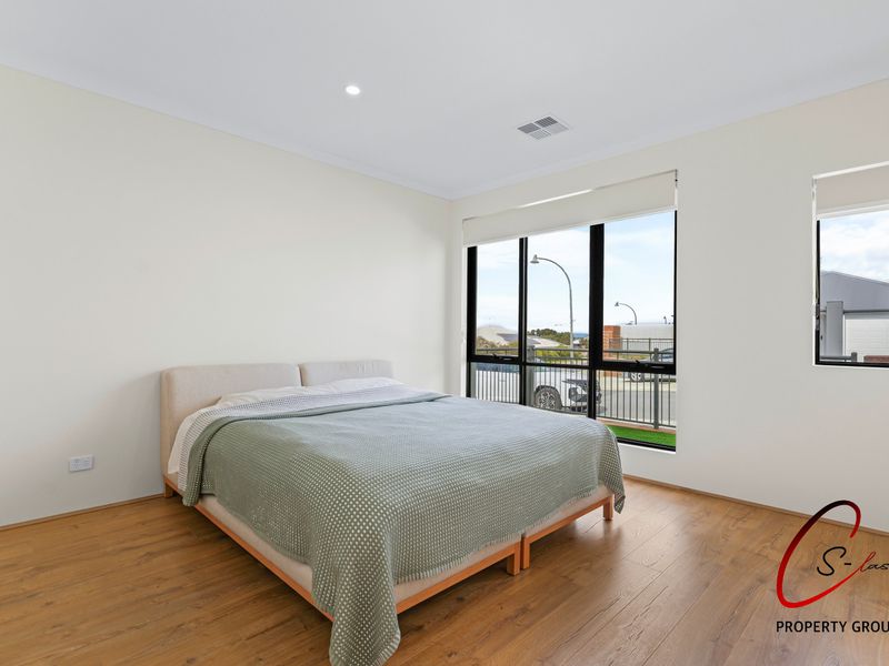 10 Iwasaki Crest, Ellenbrook