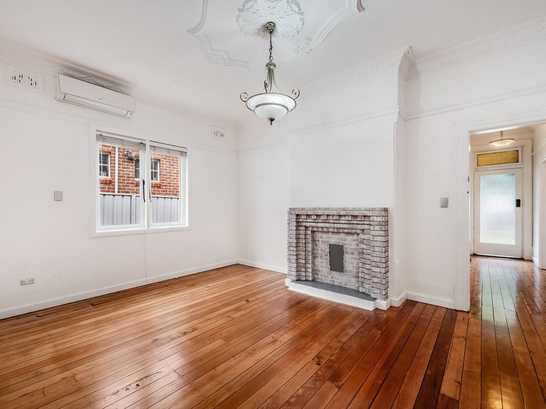 66 Tweedmouth Avenue, Rosebery