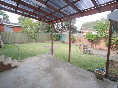 4 Kerrie Crescent, Peakhurst