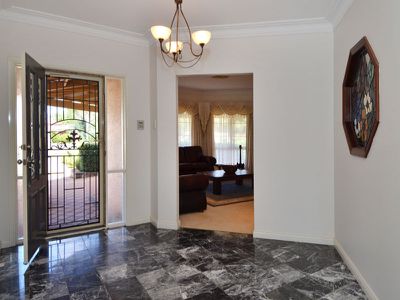 11 Hastie Court, Somerville