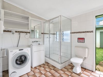 4 Harper Close, Manunda