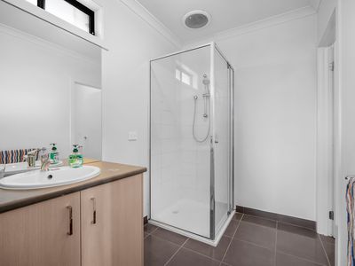 57 Bondi Parade, Point Cook