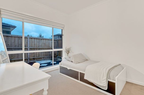 2 Colwood Avenue, Mickleham