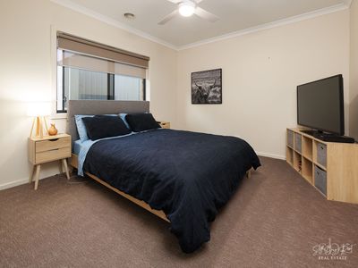 1 TRILOGY PLACE, Wodonga