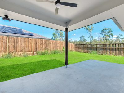 63 Highgate Drive, Flagstone