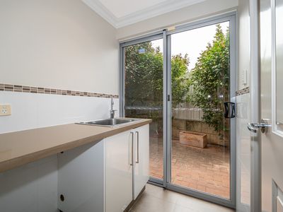 76B Whatley Crescent, Mount Lawley