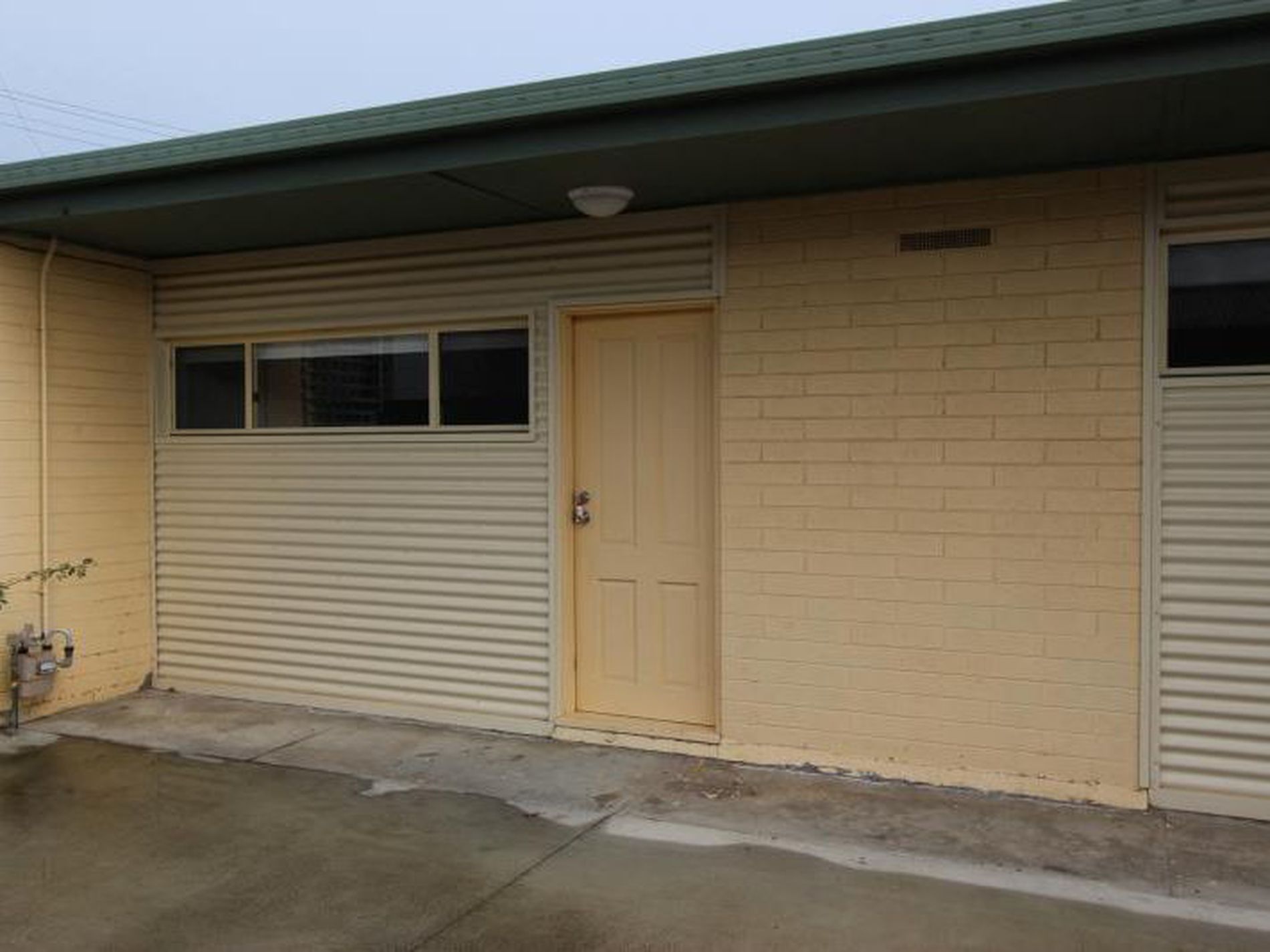 2 / 11 Karoomba Avenue, Herne Hill