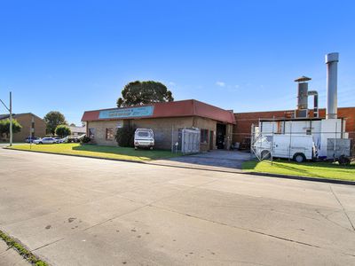 15 Storey Street, Oak Flats