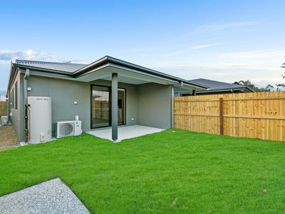 1 / 13 Paperbark Place, Ormeau