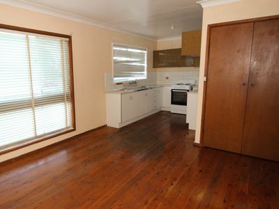 1 / 15 Lagoon Street, Barrack Heights