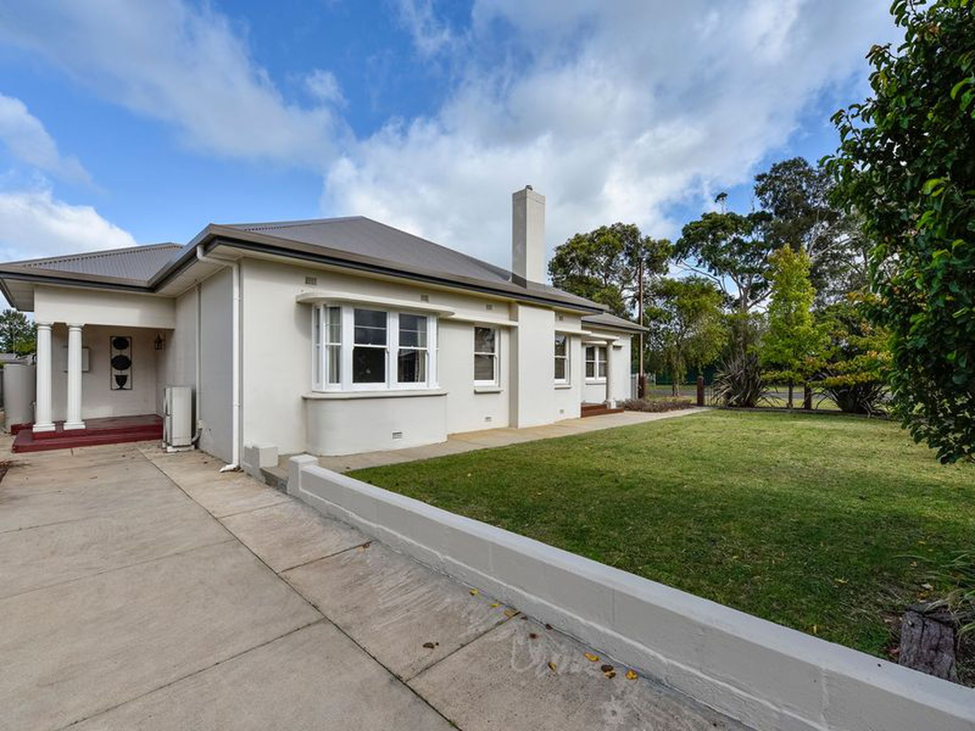 27 Main Street, Millicent