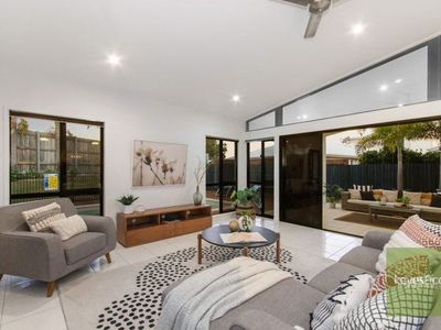 4 Waterdale Pocket, Idalia