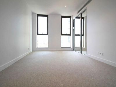 82 Hay Street, Haymarket