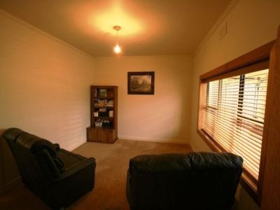 6 Queens Avenue, Mount Gambier