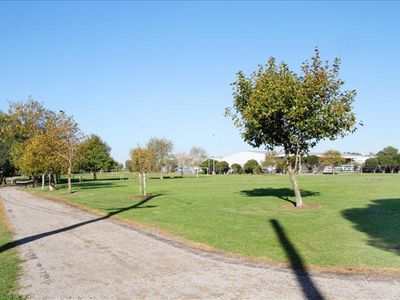 A209 / 460 Victoria , Brunswick