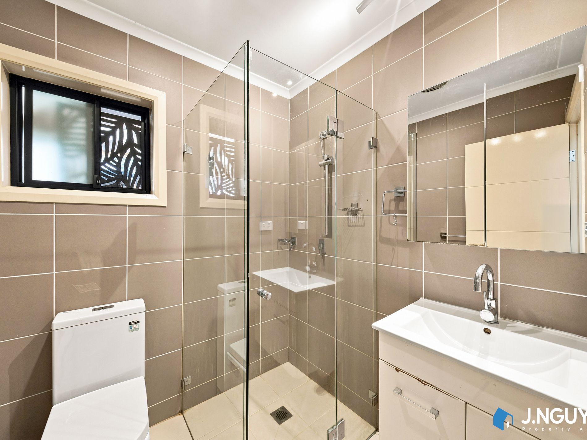41 & 41a Mimosa Road, Bossley Park