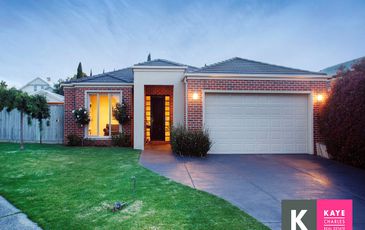 9 Gwendoline Drive, Berwick