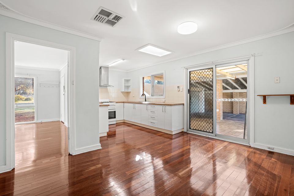 5 SWINSTONE STREET, Rockingham