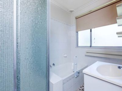 11 Rix Avenue, Hammondville