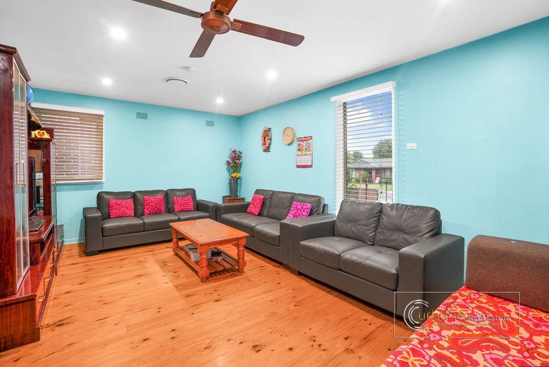 3 & 3A Tent Street, Kingswood