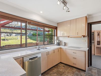 6 Baringa Road, Taroona