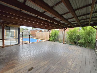 18 Sandalwood Grove, Carrum Downs