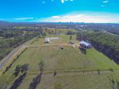 417 Old North Rd, Wamuran