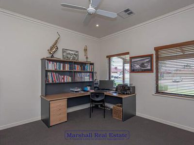 2 James Spiers Drive, Wanneroo