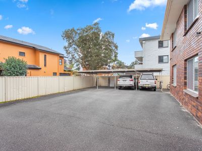 8 / 15 Lake Street, Forster