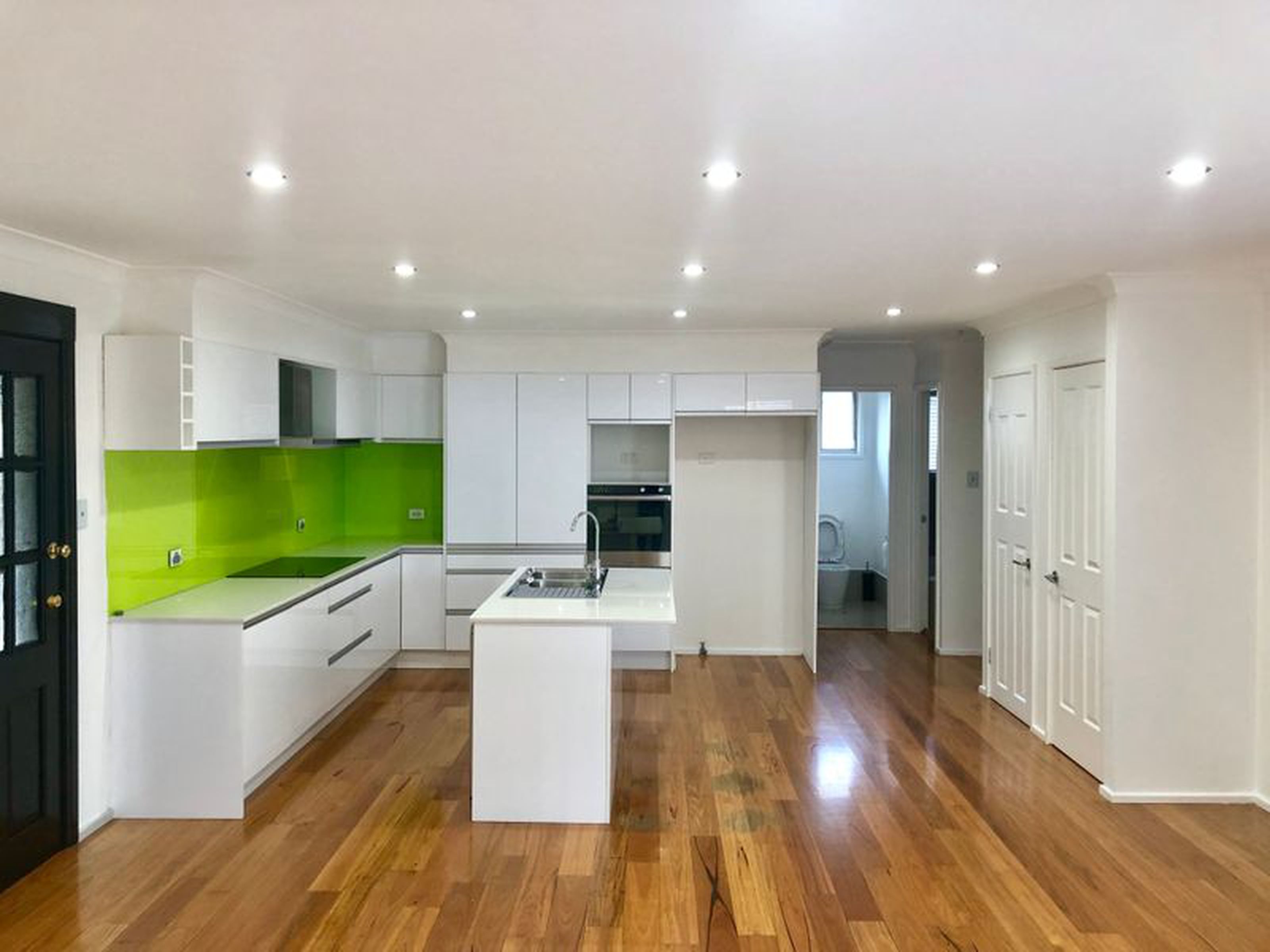 8 Timaru Grove, SOUTH PENRITH