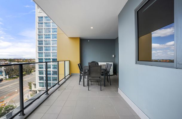 711 / 31 Rowe Avenue, Rivervale