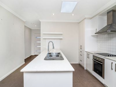 1 / 28 Hospital Street, Heathcote