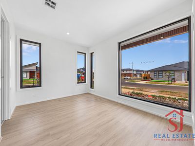 2 Ebb Drive, Tarneit