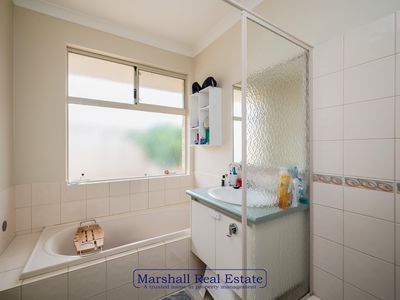 10 Blairgowie Heights, Kinross