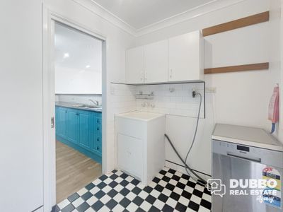6 Tulloch Place, Dubbo