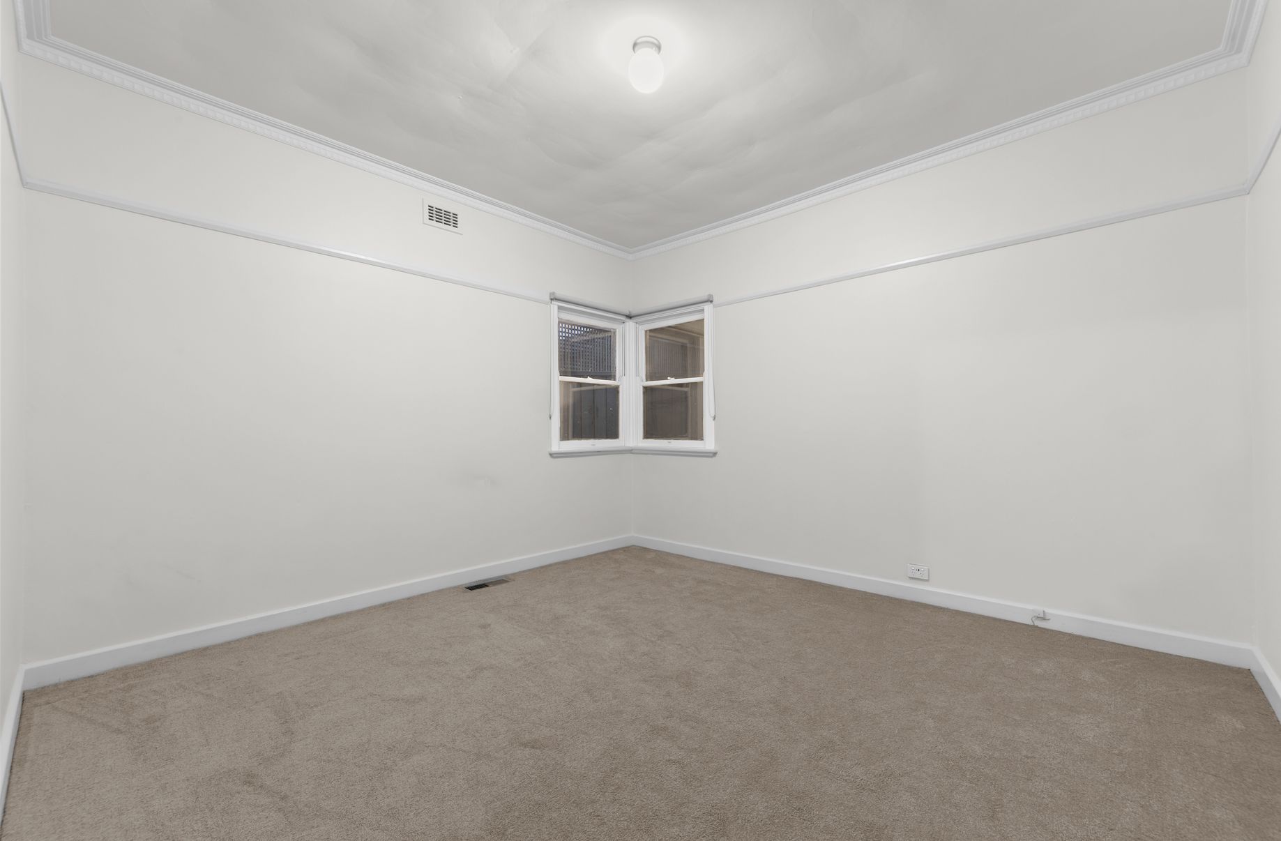 85 Woodlands Avenue, Pascoe Vale South, Pascoe Vale South - Thumbnail 7