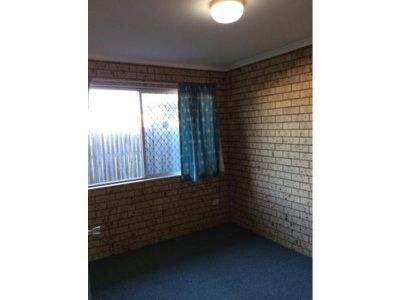 4 / 6 Kehlet Street, Point Vernon