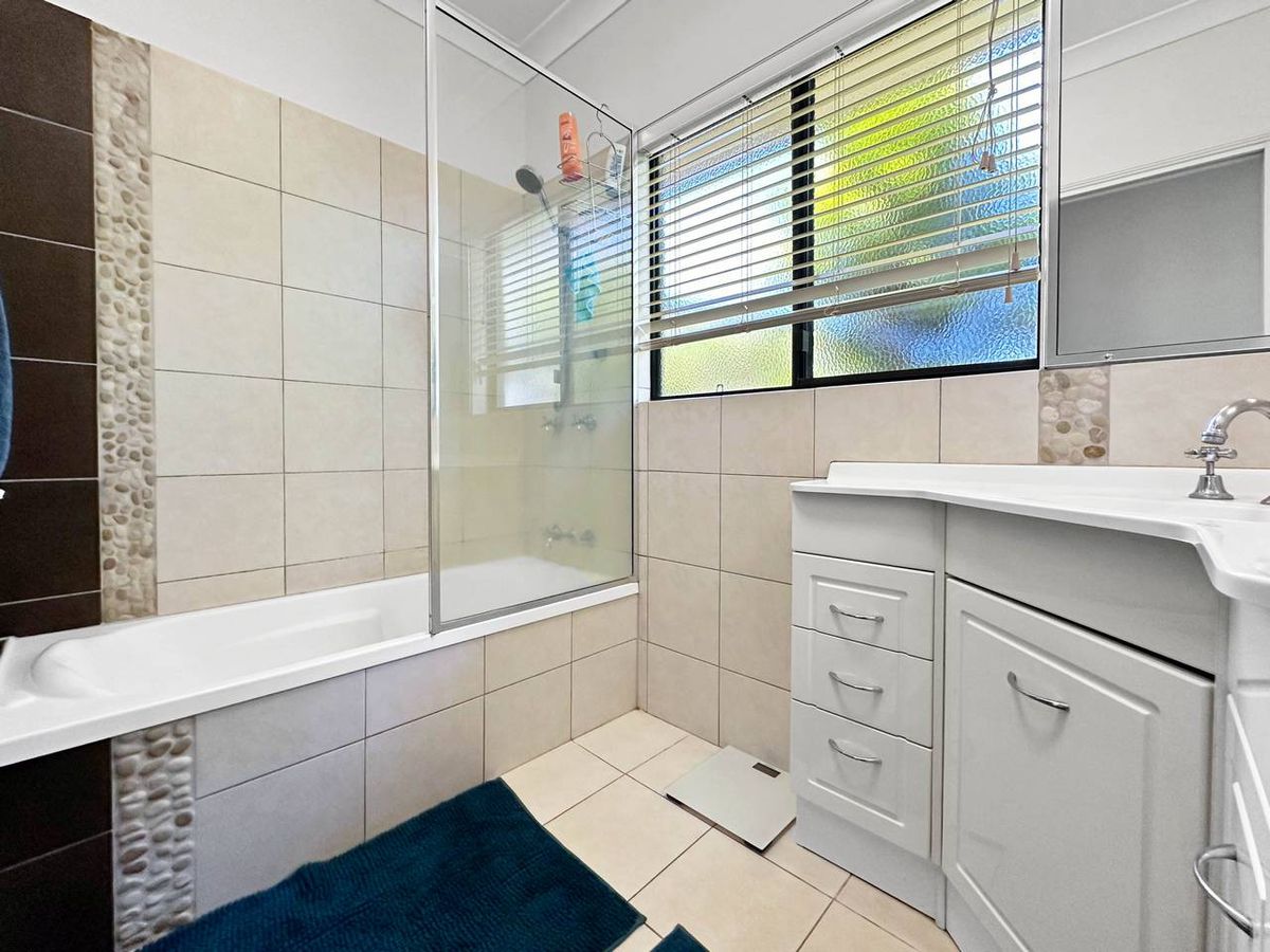 87 Loder Street, Atherton