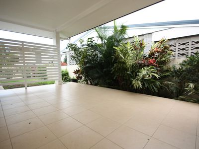 1 / 11 Olive Street, Manoora