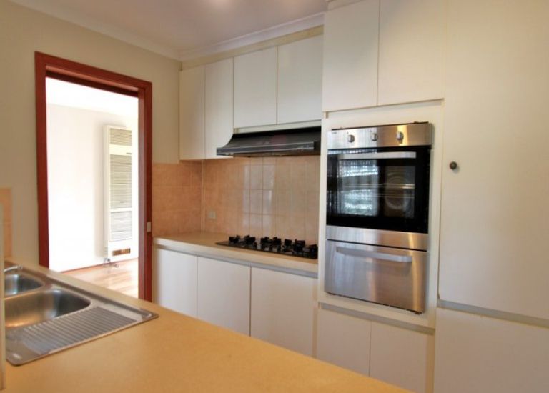 1 Eyebright Square, Hallam