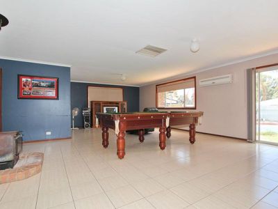 17 Ardagh Avenue, Kalgoorlie