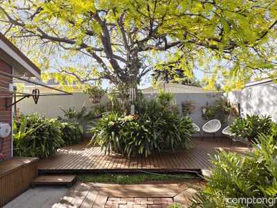 12 Walter Street, Williamstown North