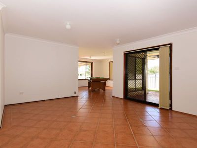 10 Flanagan Court, Worrigee