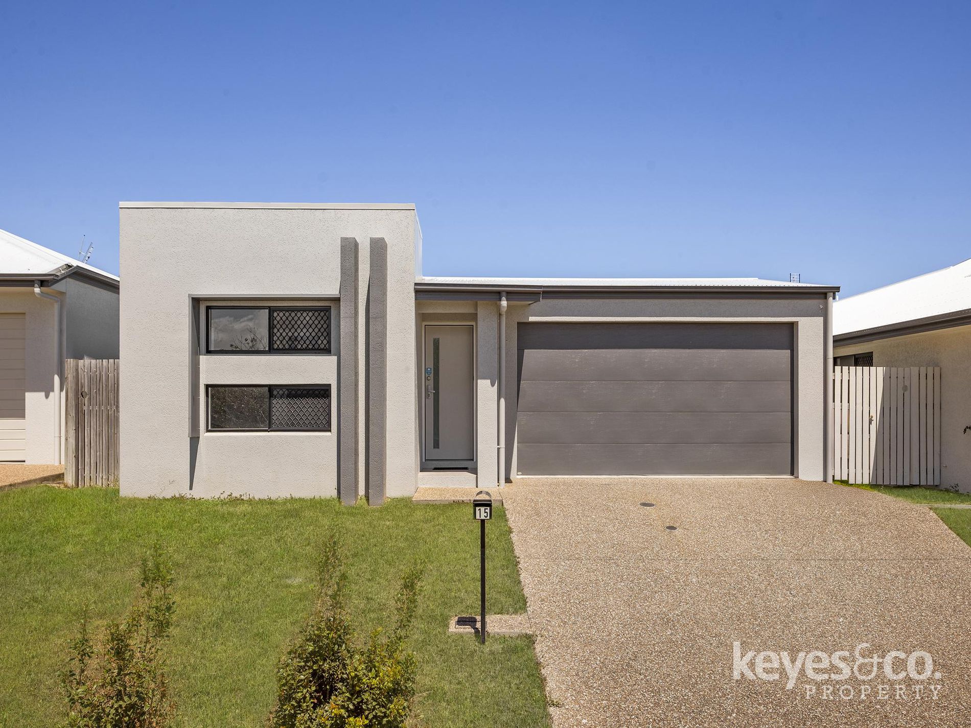 15 Shale Circuit, Cosgrove