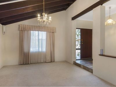 6 Russley Grove, Yanchep