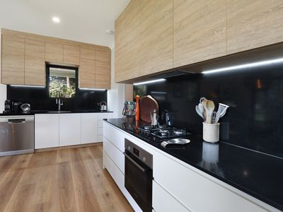 11 Hamilton Close, Mooloolah Valley
