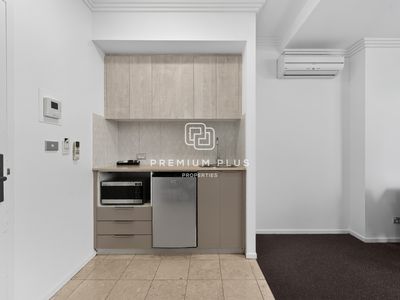 21 / 2-8 Dixon Street, Sydney