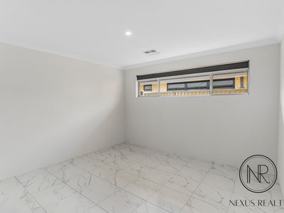 11 Kenchuto Way, Southern River