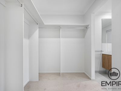 6 Portobello Boulevard, Clyde North